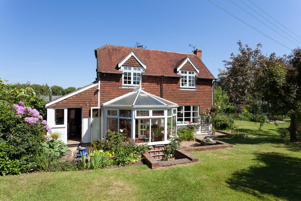 3 Bedroom Sold For Sale in Plain Road, Marden Beech, Kent, TN12 9LS ...