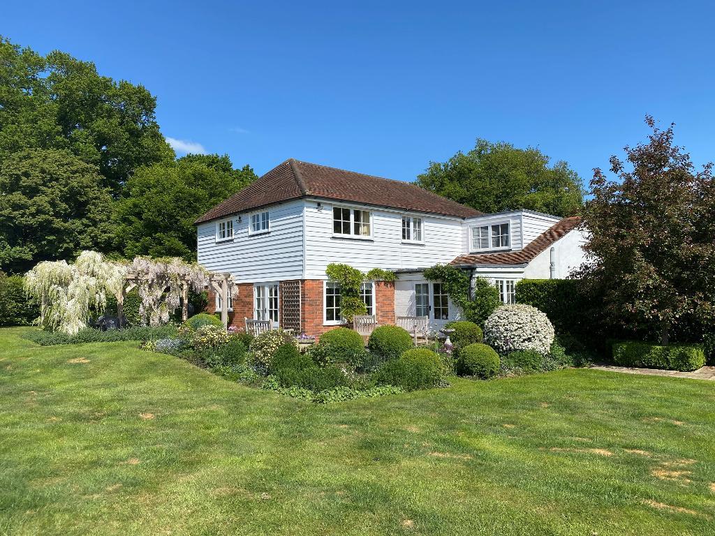 Wassall Lane, Rolvenden Layne, Kent, TN17 4PP