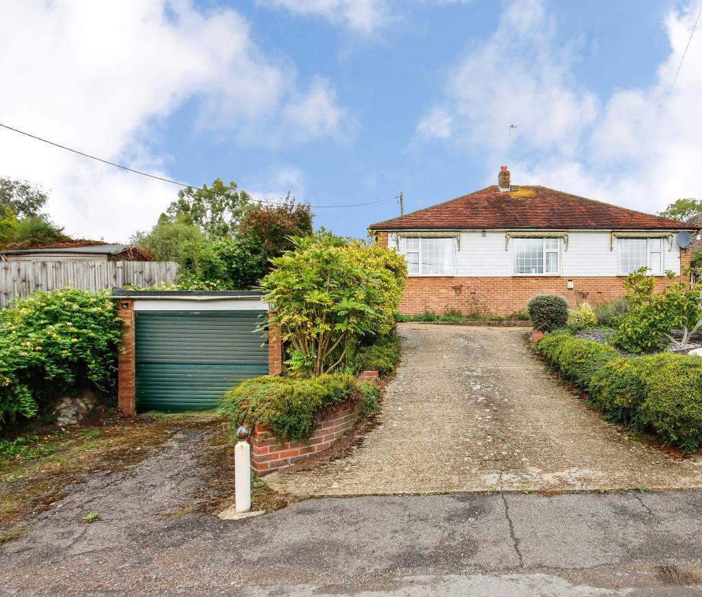 Lossenham Lane, Newenden, Kent, TN18 5QD