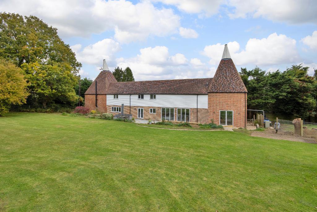 Off Cranbrook Road, Biddenden, Kent, TN27 8DR
