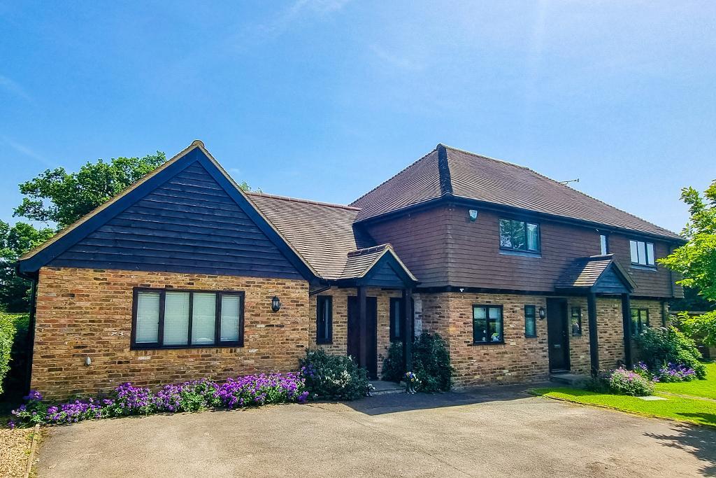 Sand Lane, Frittenden, Kent, TN17 2BA