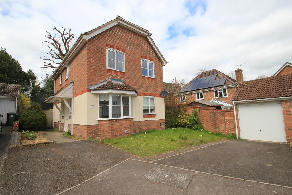 Joyce Close, Cranbrook, Kent, TN17 3LZ