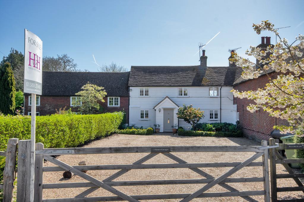 Hunters Cottage, Conghurst Lane, Hawkhurst, Kent, TN18 5EA