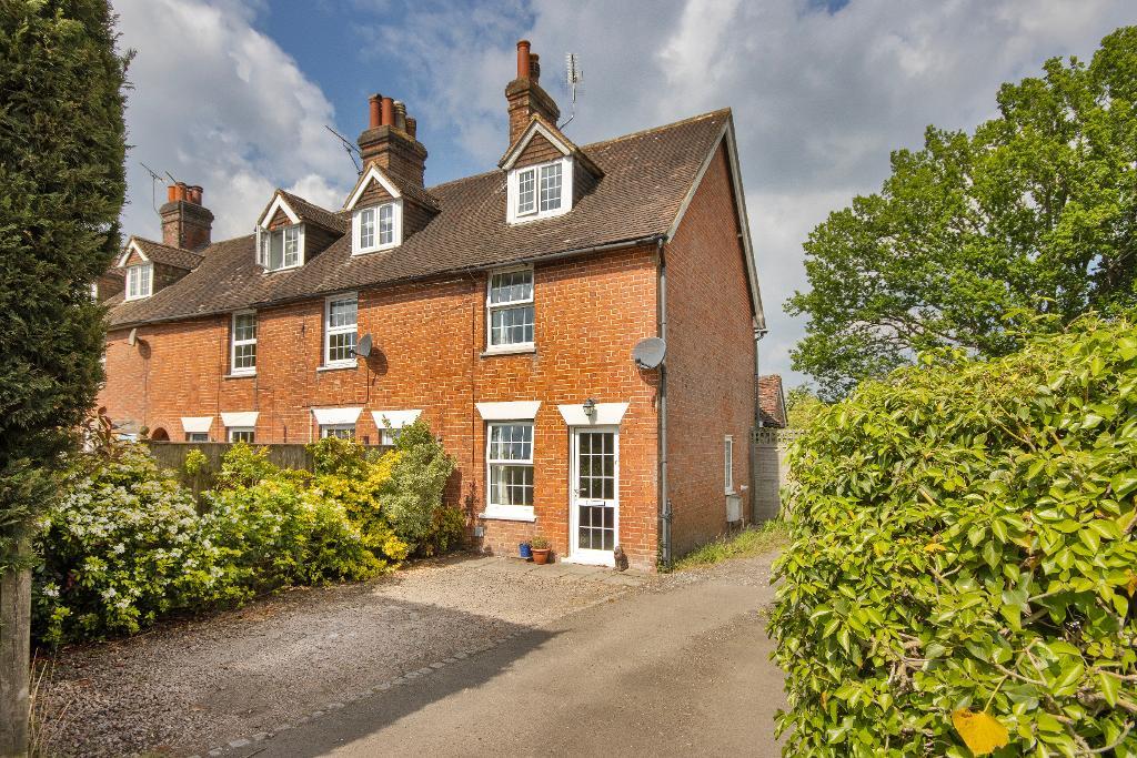 Camden Terrace, Sissinghurst, Kent, TN17 2HS