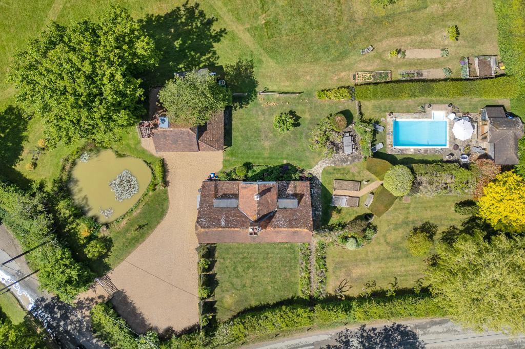 Smarden, Kent, TN27 8NN