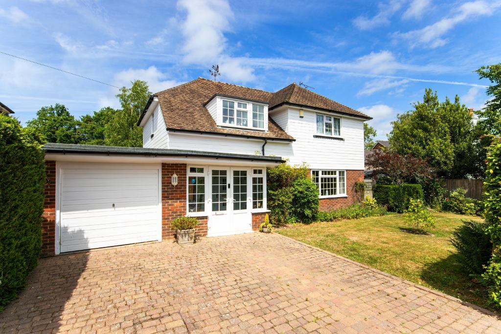 Back Road, Sandhurst, Kent, TN18 5JS