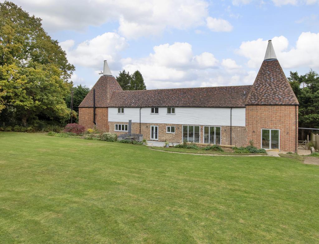 Off Cranbrook Road, Biddenden, Kent, TN27 8DR