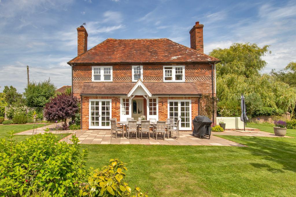Biddenden Road, Biddenden, Kent, TN27 9JE