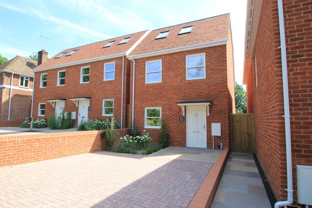 Waterloo Road, Cranbrook, Kent, TN17 3JQ