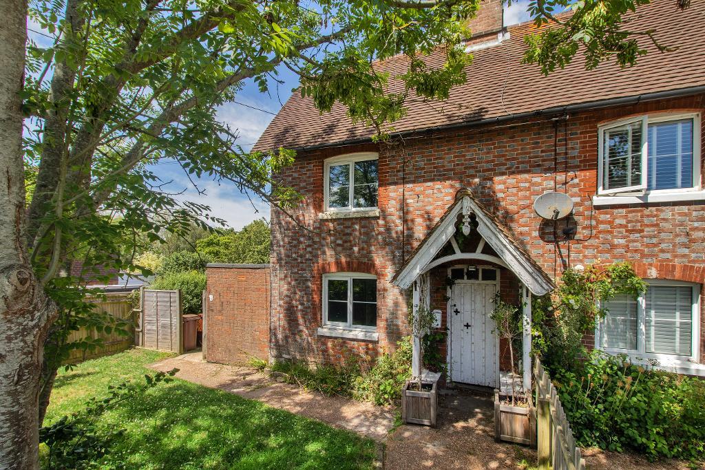 Hope Mill Cottages, Goudhurst, Kent, TN17 1EY