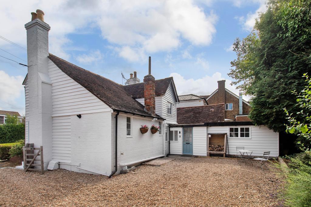 Queen Street, Sandhurst, Kent, TN18 5HY